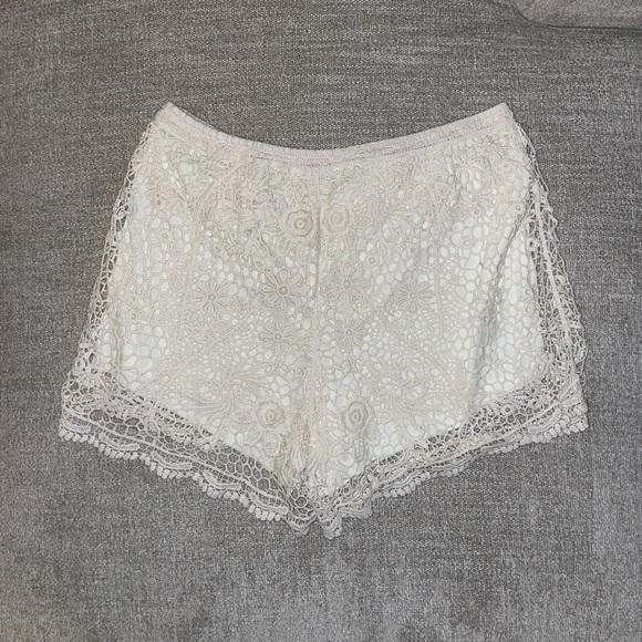 Forever21+ Ivory Floral Crochet Shorts - Picture 4 of 7